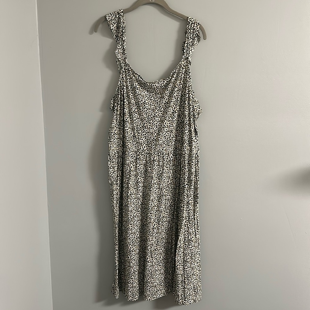 Maurices 3x leopard midi dress